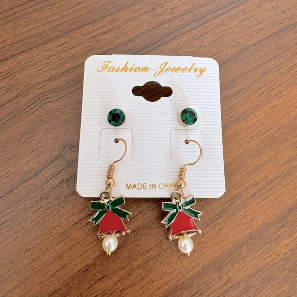 Jewelry - Christmas Earring set